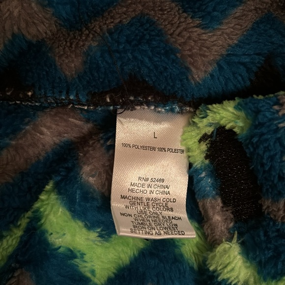 Dog Sweaters - Picture 4 of 8